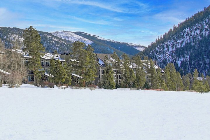 Evergreen Condominiums by Vail Resorts