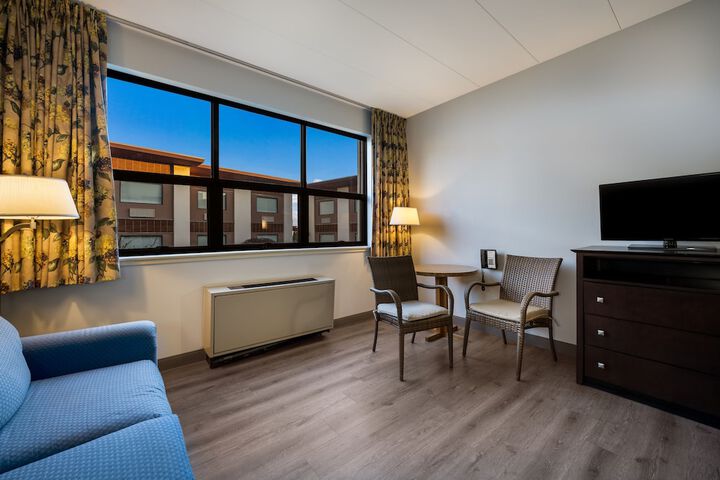 Room 15 of 26