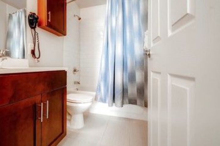 Global Luxury Suites at Chancery