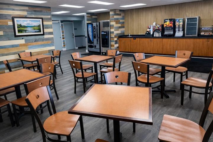 Blaine Town Inn & Suites
