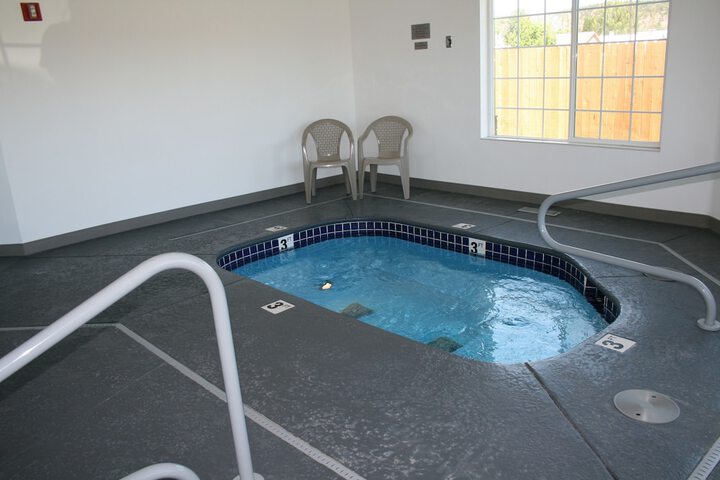 Spa 40 of 43