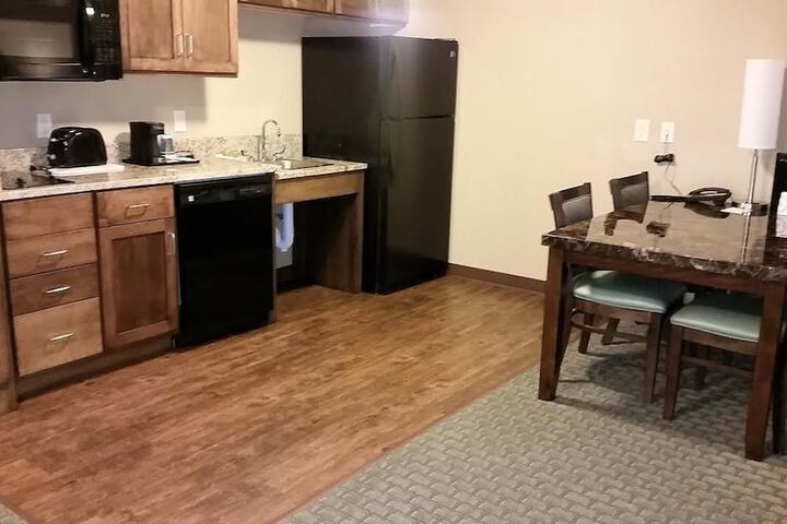 Room 4 of 15