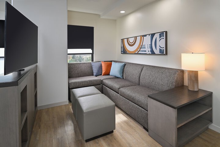 Hyatt House Auburn Hills / Detroit