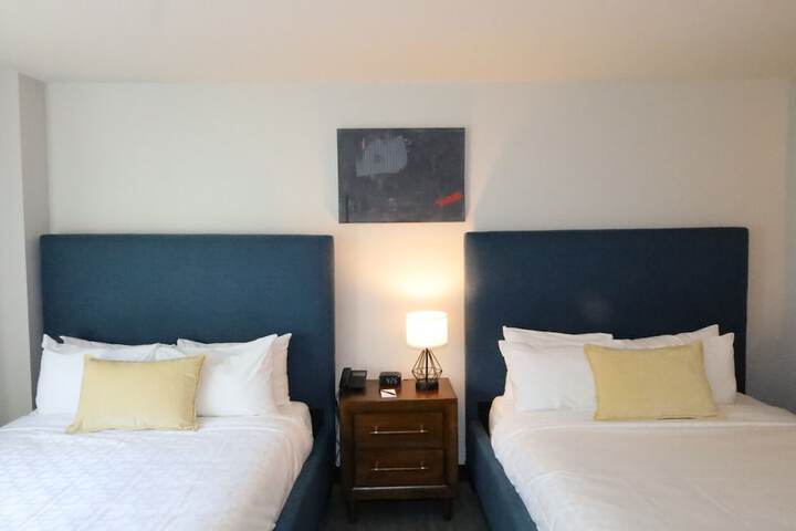Room 28 of 36