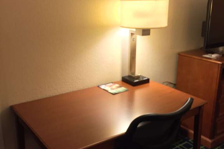 Fairfield Inn & Suites Valdosta