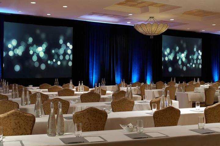 RENAISSANCE WESTCHESTER HOTEL