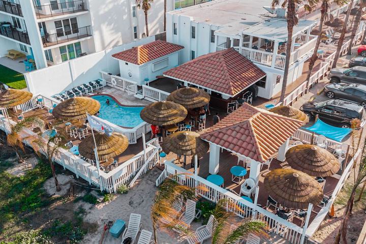Hotel 7 of 122