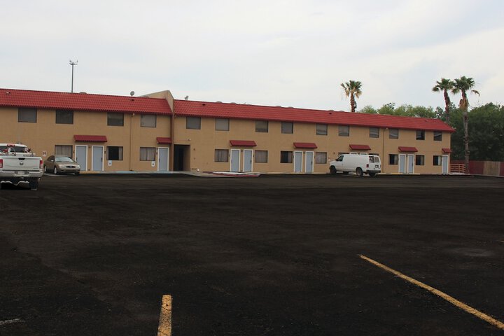 Hotel 4 of 28