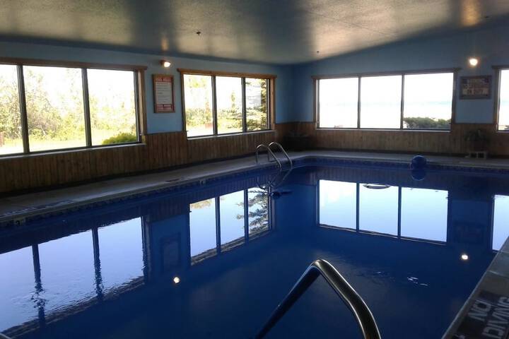Pool 4 of 38