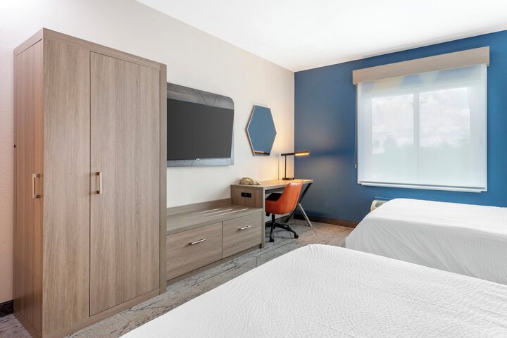 Room 20 of 43