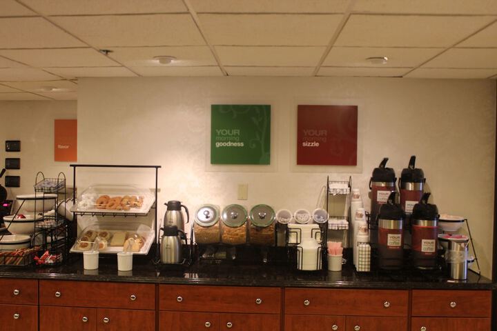 Breakfast/Coffee Service 52 of 64