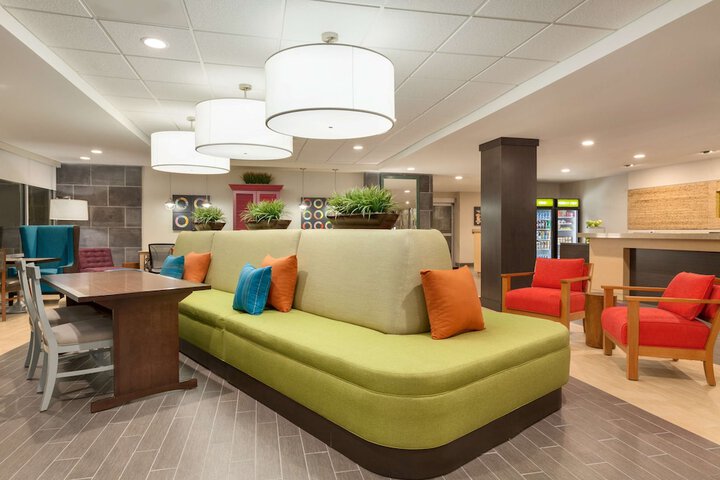 Hotel Interior 6 of 22