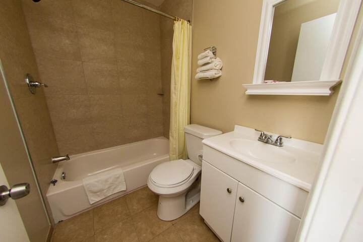 Room 17 of 29