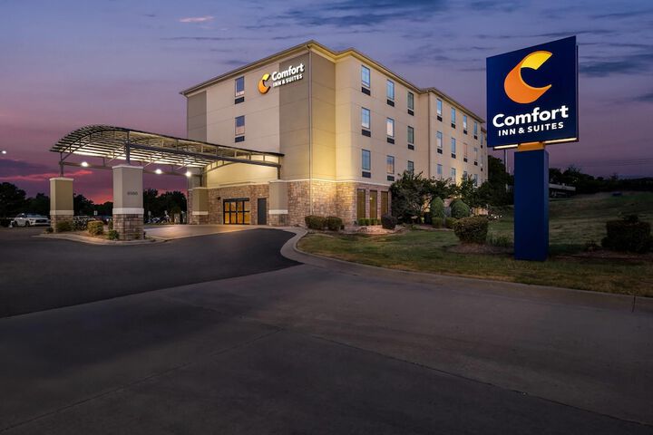 Comfort Inn & Suites Fort Smith I-540