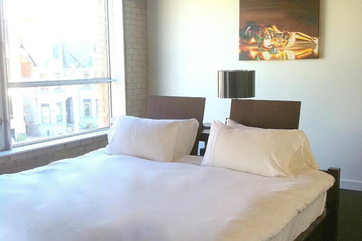 Room 26 of 54