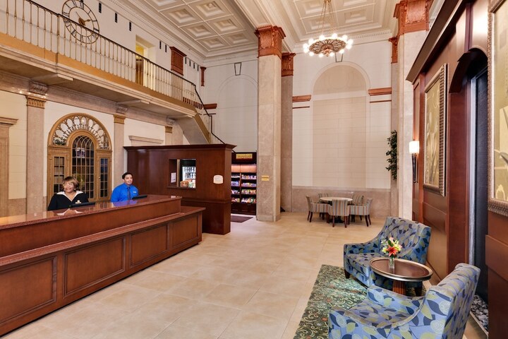 Hotel Interior 8 of 30