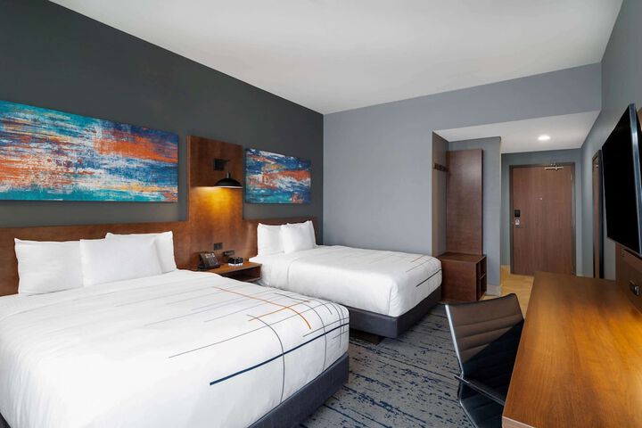 Room 7 of 30