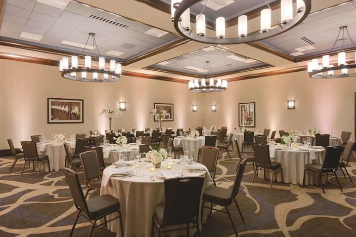 Embassy Suites Saratoga Springs