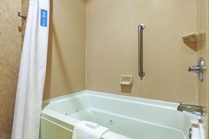Hampton Inn & Suites Tulsa North / Owasso