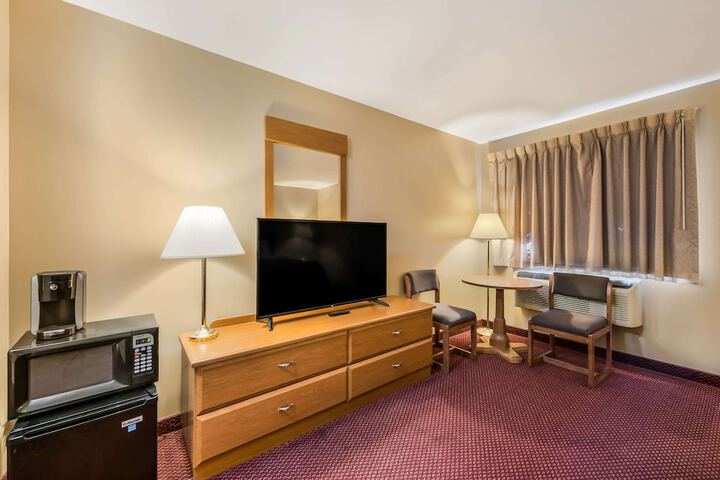 Econo Lodge Rice Lake