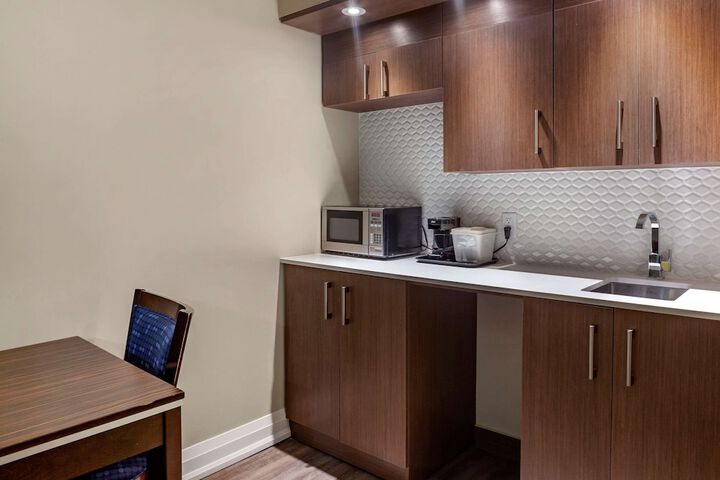 Room 20 of 40