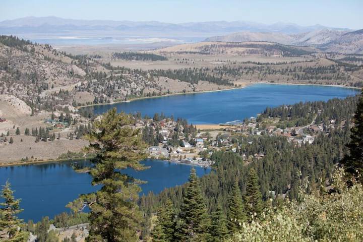 June Lake Villager