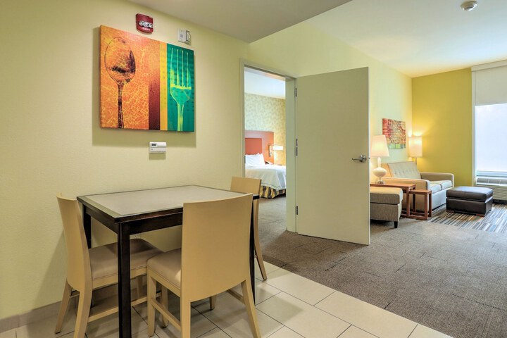 Home2 Suites by Hilton Erie PA