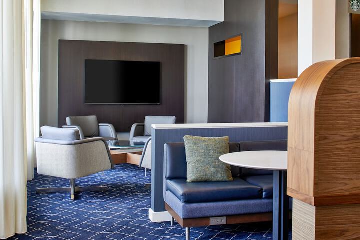 Hotel Interior 17 of 48