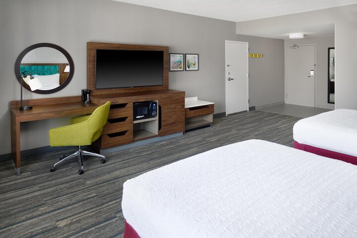 Hampton Inn & Suites Parsippany / North