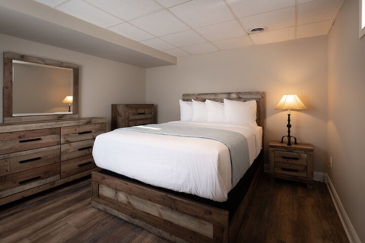 Natura Vue Resort & Boathouse