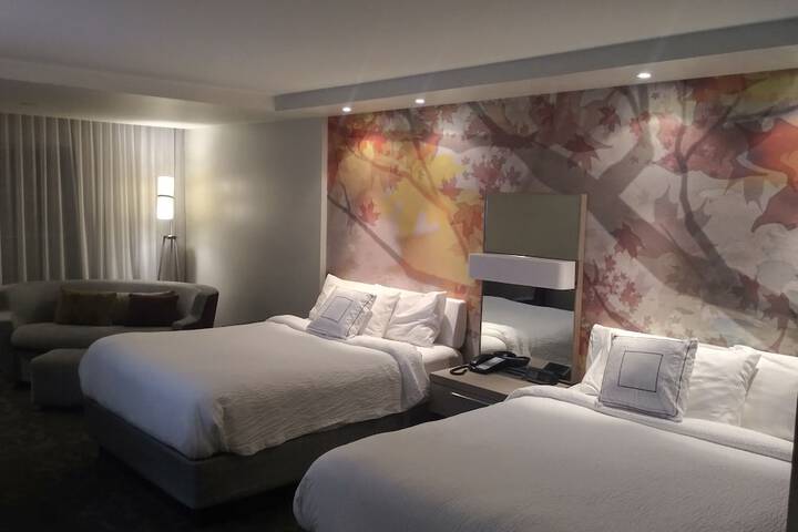Room 14 of 33