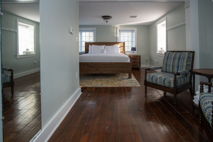 Room 54 of 119