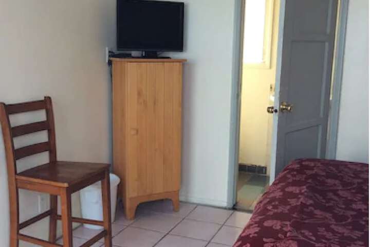 Room 26 of 48
