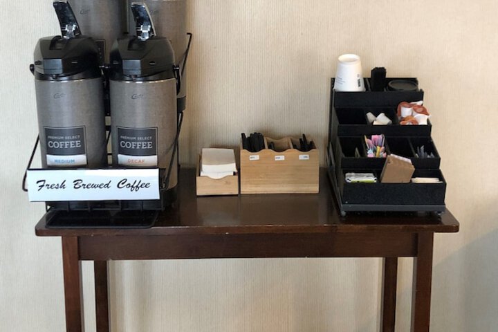 Breakfast/Coffee Service 39 of 44