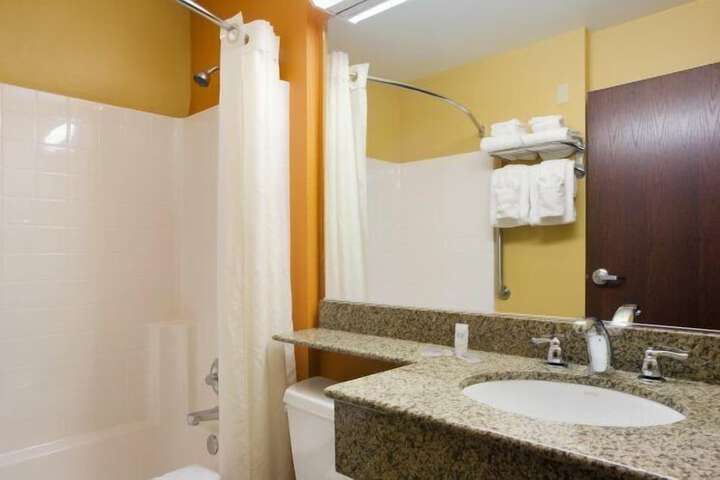 Microtel Inn and Suites by Wyndham Rawlins