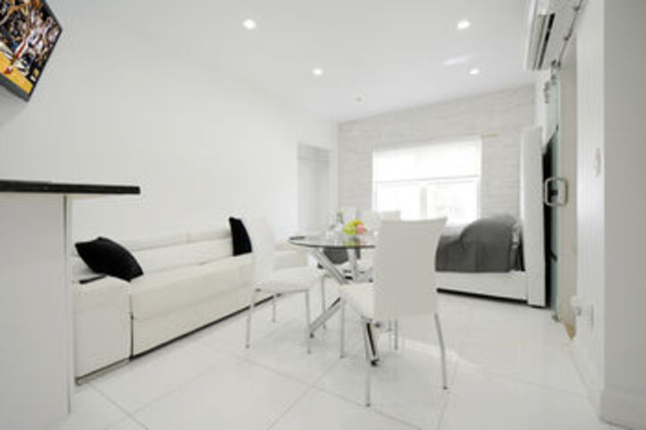 Lincoln Road Apartments