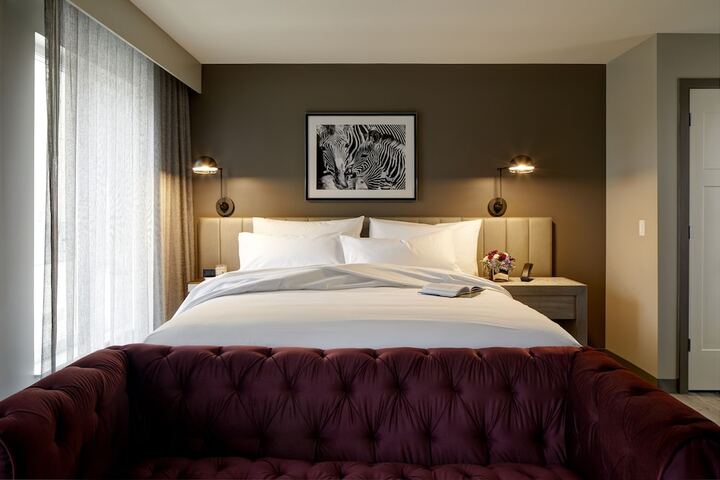Room 25 of 52