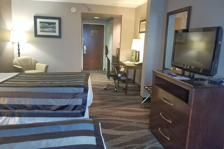 Room 10 of 24