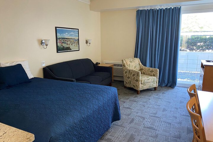 Room 21 of 33