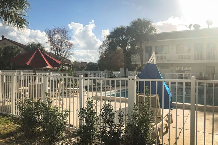 Pool 15 of 37
