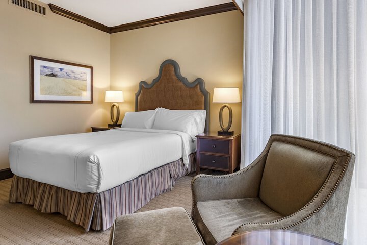 Room 21 of 84