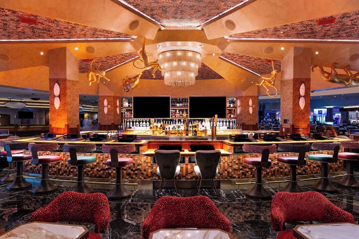 Hotel Interior 18 of 134