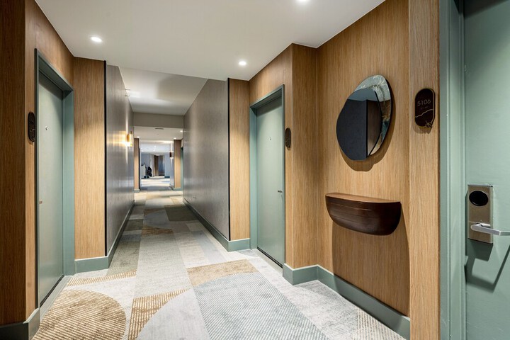 Ballroom/Hall 149 of 177