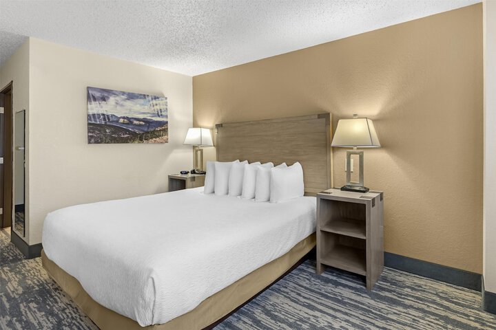 Best Western Alpenglo Lodge
