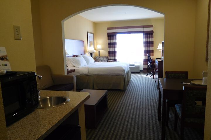 Room 16 of 58