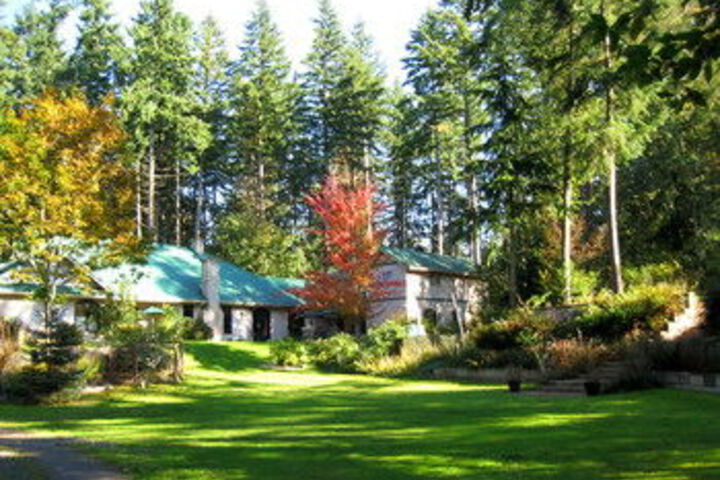 Auberge de Seattle French Country Inn