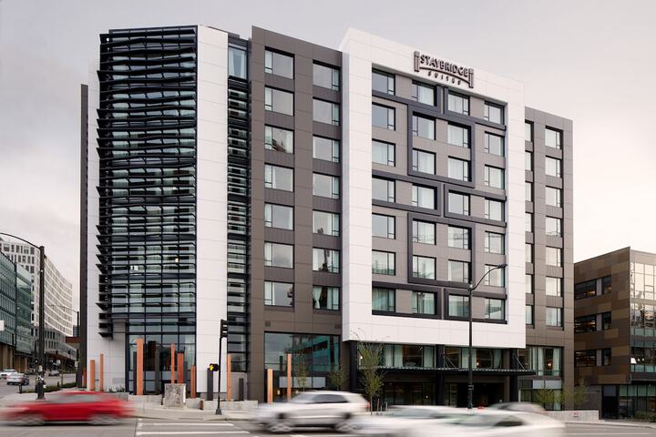 Hotel 6 of 67
