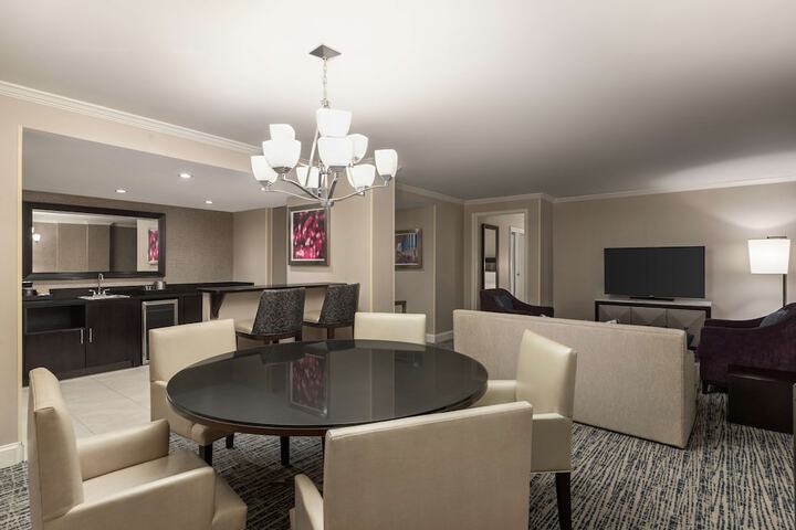 Hilton Tampa Downtown