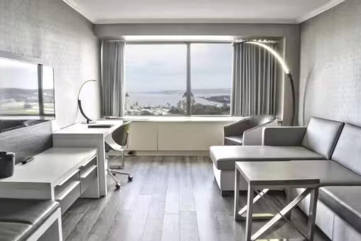 Hôtel Le Concorde Québec