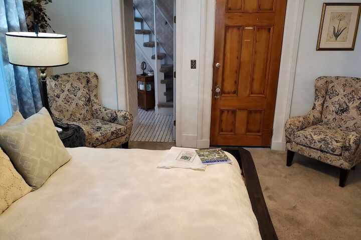 Room 26 of 37